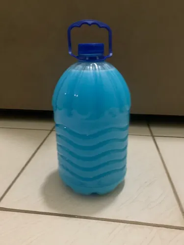 Produto de limpeza amaciante