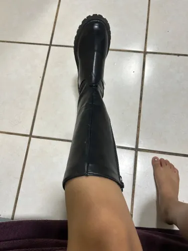 BOTA CANO ALTO PRETA