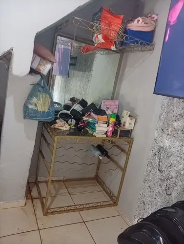 Vendo expositor de vinho