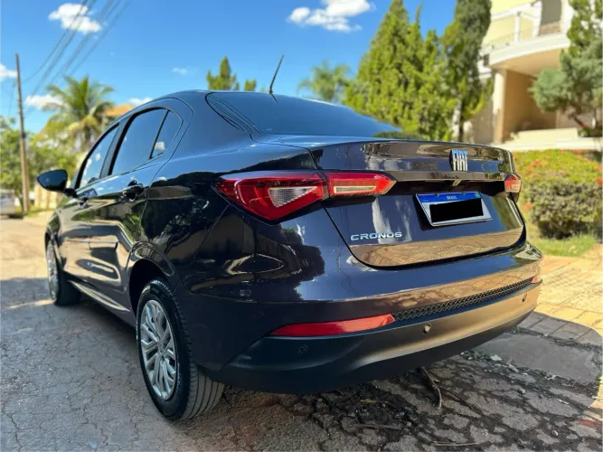 Fiat Cronos Drive GSR 1.3 / Repasso financiamento R$15.000,00 de entrada. Leia o anúncio!