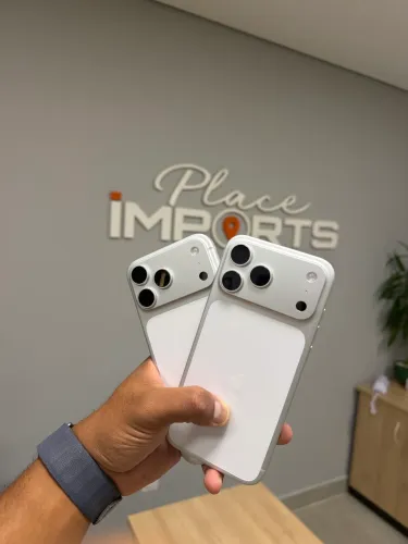 iPhone 17 PRO MAX 256 Silver- semi novo- loja física