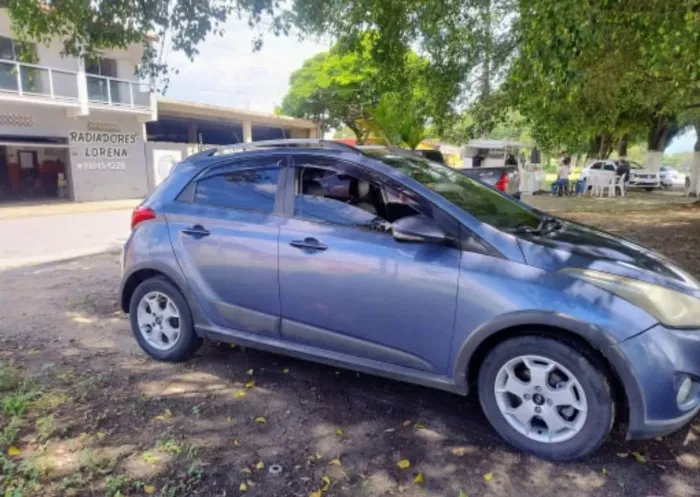 Hyundai HB20X Style 1.6 Flex 16V Aut. 2015