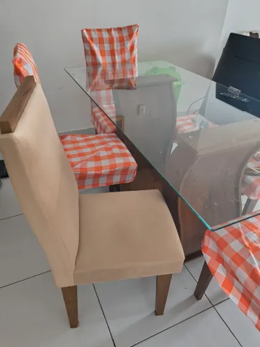 Mesa de Jantar com 6 Cadeiras