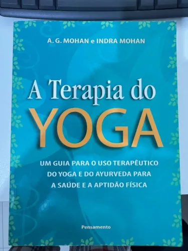 Livro - A Terapia Do Yoga