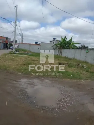 Terreno a venda no Jardim Aeroporto 3 em Mogi das Cruzes