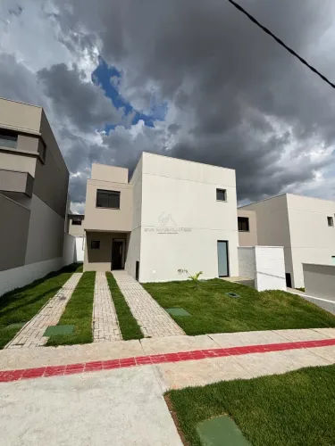 Sobrado para alugar em Aparecida de Goiânia, Cidade Vera Cruz, com 4 quartos, com 150 m²