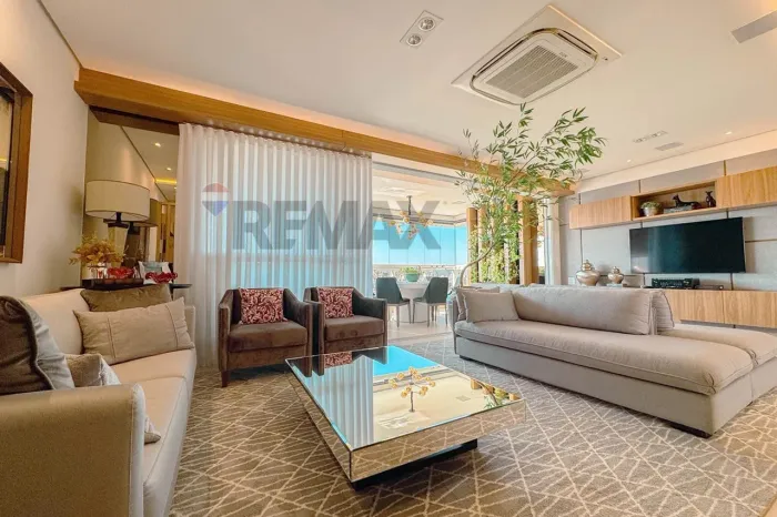 VENDO APARTAMENTO NO EDIFÍCIO PARC GÜELL ANDAR ALTO COM VISTA LAGO E PORTEIRA FECHADA