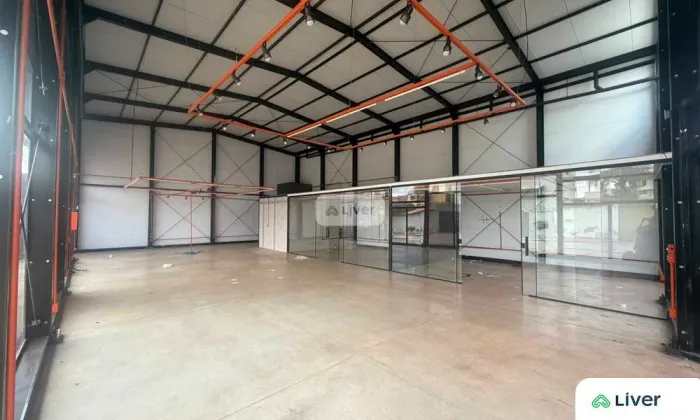 Galpão Comercial 216m² | Fachada Imponente | Setor Coimbra Goiânia-go