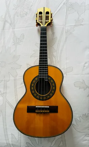 Cavaquinho Carlinhos Luthier Nº 5 Faia