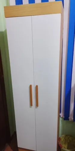 Armário e mesa escritório 