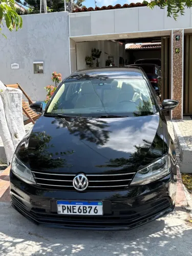 Volkswagen Jetta Comfortline 2.0 T.flex 8V 4P Tipt. 2015