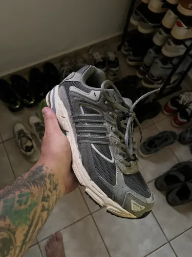 Adidas response cl grey lavander