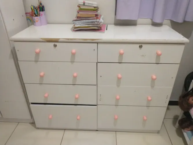 Cômoda MDF 8 gavetas