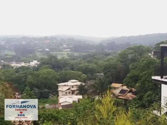 Terreno em condomínio fechado à venda com 578 m² na Granja Viana/Cotia