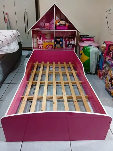 Cama infantil casinha
