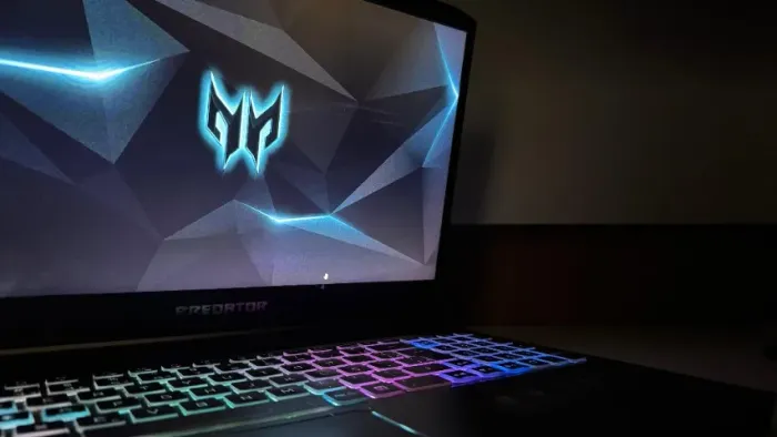Notebook Gamer Acer Predator Helios 300 RTX 2060 32Gb RAM 1Tb HD + 500Gb SSD