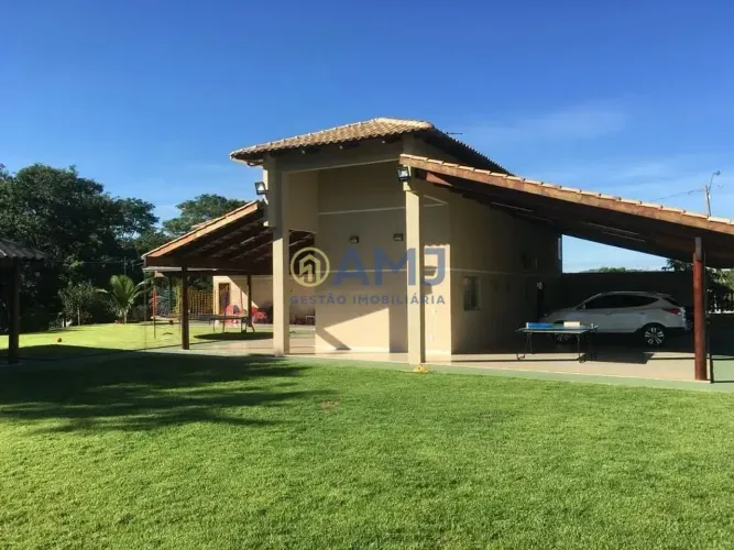 Chácara no Condomínio Countryville | 4 suítes plenas | Aceita financiamento