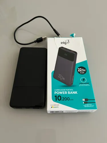 Carregador portátil Power Bank 10.200mah acompanha cabo USB -C de alta performance 3A