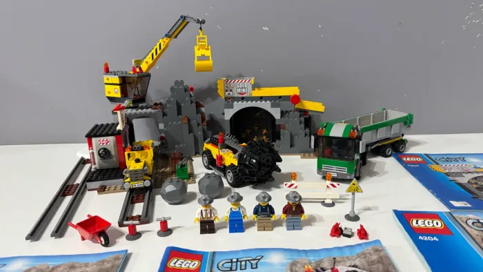 Lego City mina de ouro COMPLETO 