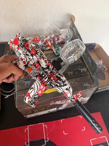 Vendo 5 brinquedos de gel - novos