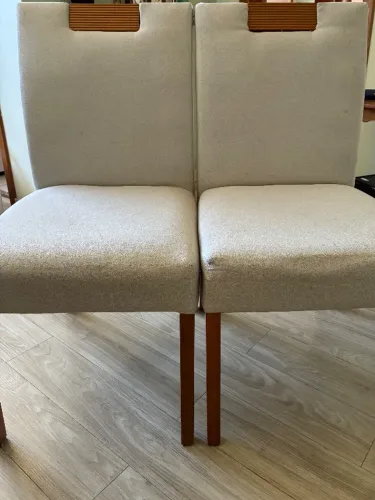 Cadeira para mesa de jantar
