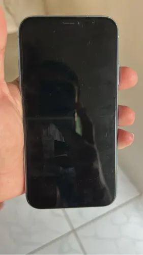 iPhone XR - Bateria 77%