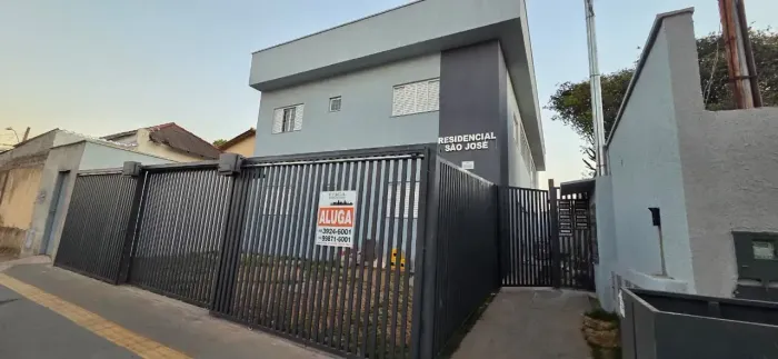 Imóvel para aluguel com 30 metros quadrados com 1 quarto em Setor Centro Oeste - Goiânia -