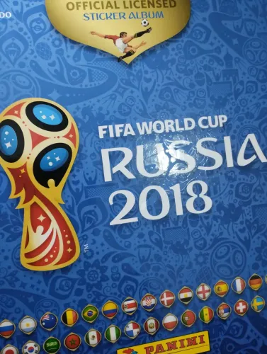 Álbum capa dura da Copa da Rússia 2018 completo.