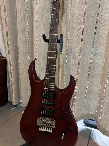 Guitarra Cort Viva Gold II (Made in Korea)