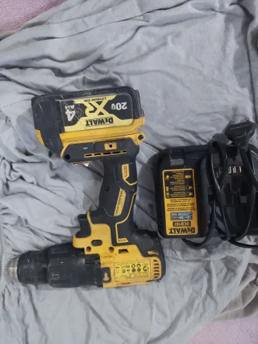 Parafusadeira dewalt 20V 