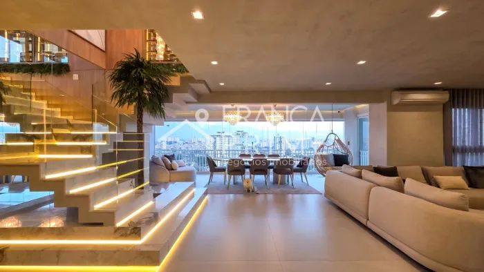 Exclusividade e Sofisticação Cobertura de 310m Porteira Fechada