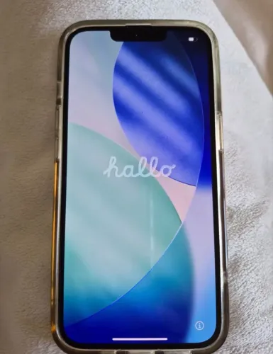 iPhone 13 128gb novo sem detalhe