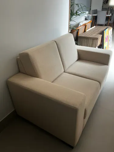 Lindo sofá 2 lugares