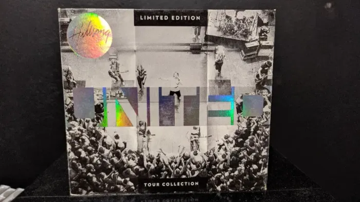 Hillsong UNITED - Tour Collection CD 3CD's + BONUS DISC (RARO)