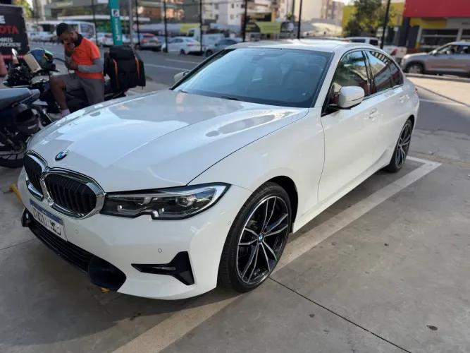 BMW 320I A 2.0 Turbo/activeflex 16V 184cv 4P 2021