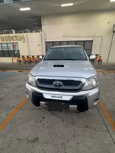 Toyota Hilux CD SRV D4-d 4X4 3.0 TDI Diesel AUT 2010