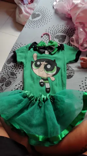 Vendo rompers para mesversario menina, vendo tudo ou separado tbm tudo novo