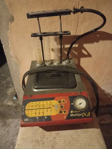 Máquina de limpar bicos injetores alfatest multjet x5