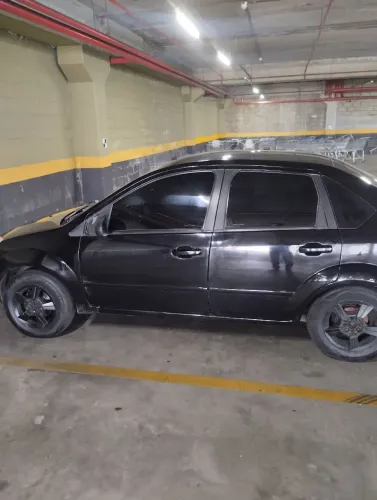 Ford Fiesta Sedan 1.0 8V Flex 4P 2007