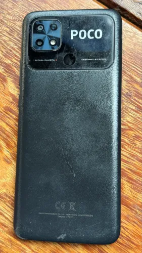 POCO C40 32GB Original - Funcionando - Tela Trincada