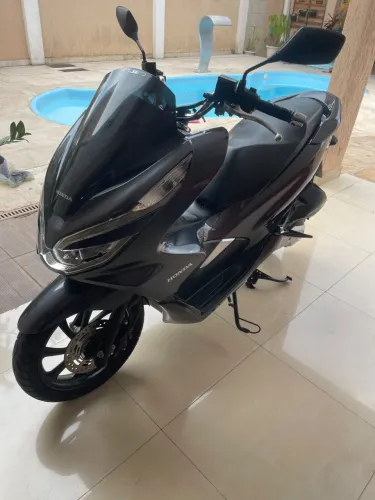 Vendo PCX 150 2022 Com Apenas 22.000km / 15.990$