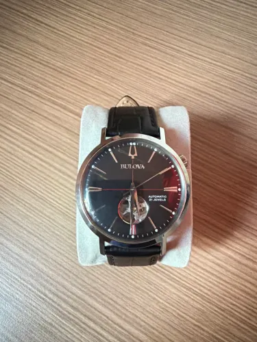 Relógio Bulova Clássico automático 