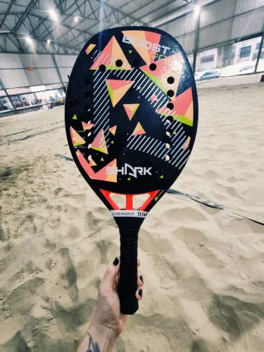 Raquete Beach Tennis Shark Boost Pro 3K - 21 mm