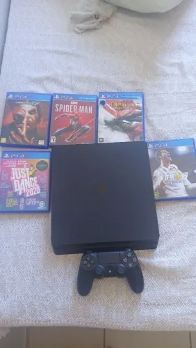 Ps4 Slim de 1tb.