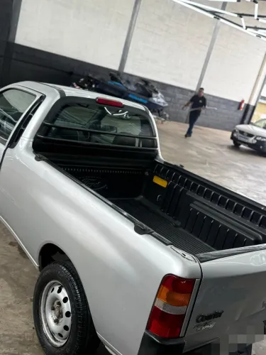 Ford Courier 1.6 L/ 1.6 Flex 2008