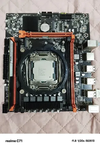 placa-mãe modelo X99 soquete LGA 2011-3. Mais Processador Intel xeon E5-2680V4 tudo OK