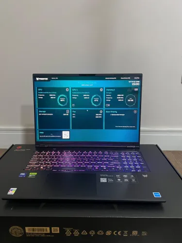 Notebook Gamer Acer Predator Helios Neo 16S OLED (RTX5070ti)