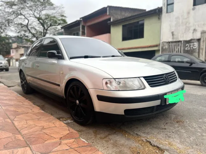 Volkswagen Passat Turbo 1.8 Tiptronic 1999