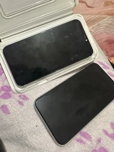 Vendo iPhone 11 128 gigas