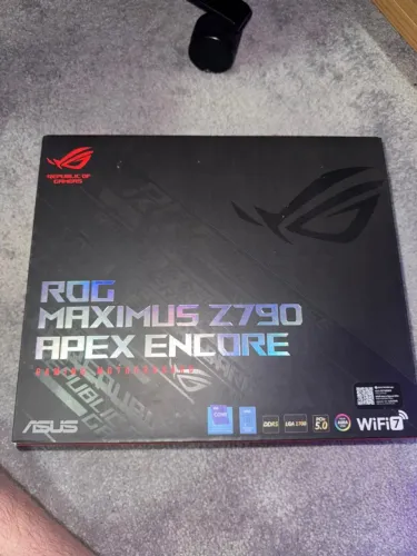 ROG MAXIMUS Z790 APEX ENCORE